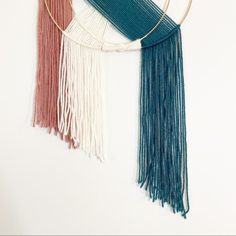 NEW! Handmade Yarn Wall Hanging - Picture 3 of 9